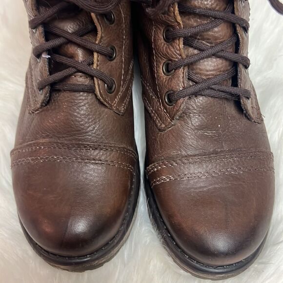 Steve Madden Brown Leather Fame Military Style Boots Fisherman Core B19B - Picture 9 of 15